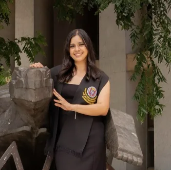 Dra. Alexia Argüellez Pérez